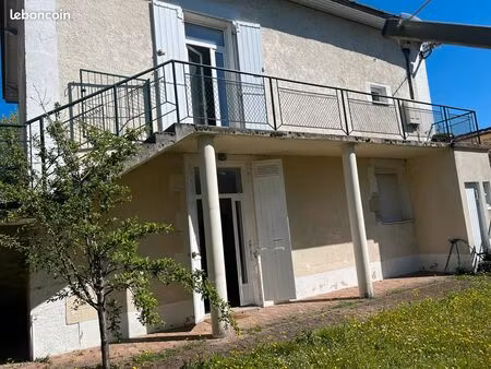 maison (comprenant 2 appartements) - proche vésuna