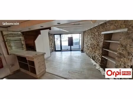 local commercial 65 m²