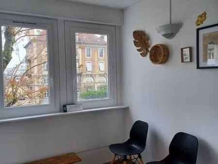 local professionnel paramédical