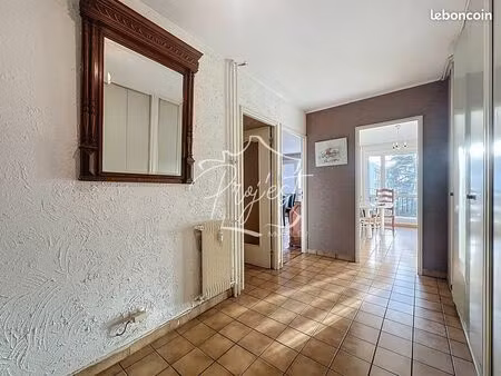 appartement 4 pièces 87 m²