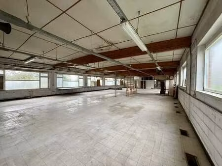 heel ruime loods te elst!