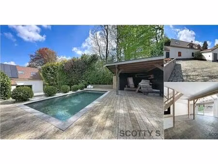 villa à louer à tenbroekstraat 52 rhode-saint-genèse (rbv69697)