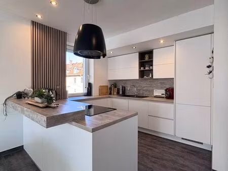 appartement maîche 105m2 avec terrasse et garage