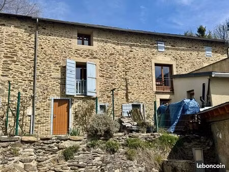 maison de village 5 pièces 120 m²