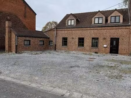 joli maison très lumineuse à 15 minute du shape