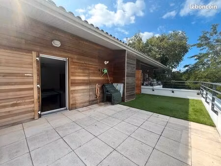 appartement 5 pièces 81 m²