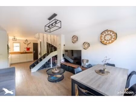 maison 3 pièces 59 m²