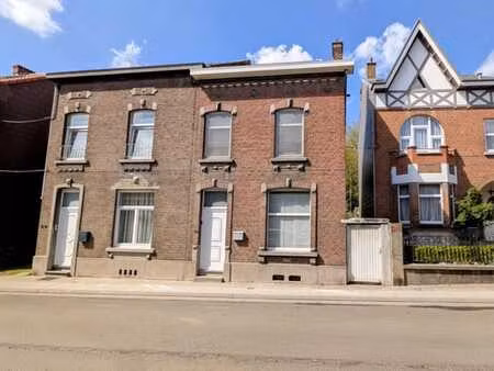 maison 3 façades - 11 panneaux photovoltaïques