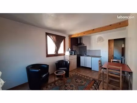 studio au calme  meublé  chauffé  terrasse   à chevenoz 74500 haute savoie