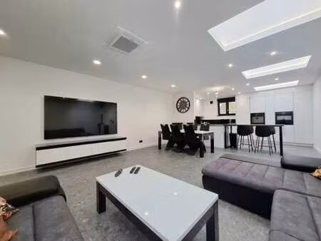 superbe appartement entièrement meublé