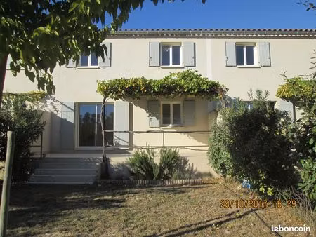 maison avec jardin  mitoyenne 68 m2 en campagne avec climatisation