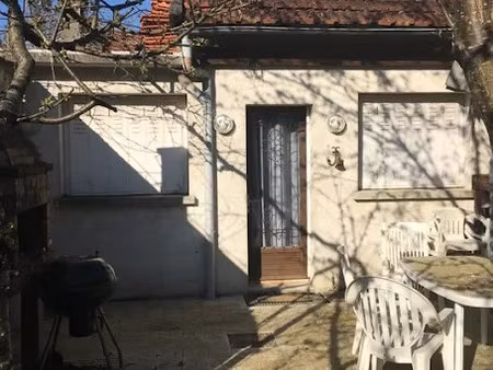 location maison 2 pièces 36 m² à sainte-genevieve-des-bois (91700)  800 €