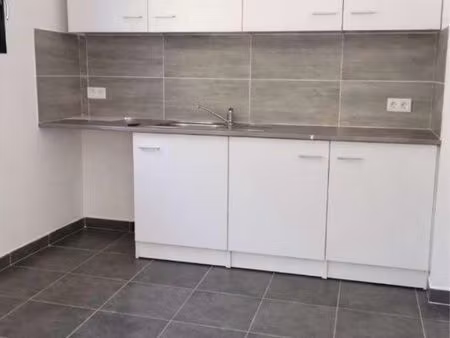 jolie maison individuelle mitoyenne