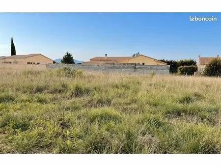 terrain 851 m² saint maurice sur eygues