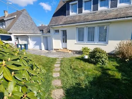 maison dans un quartier calme  3 chambres  proche base sous-marine et centre de lorient