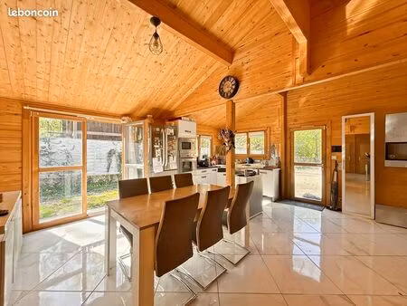 chalet 4 pièces 90 m²