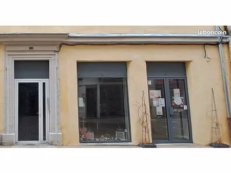 local commercial 112m² + cave