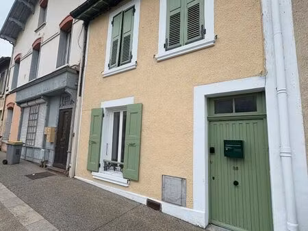 maison 4 pièces 77 m²