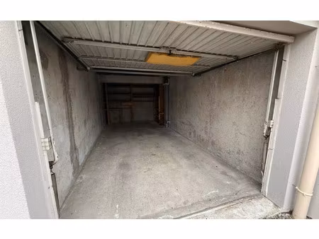 location stationnement  17.74 m² t- à limoges  60 €