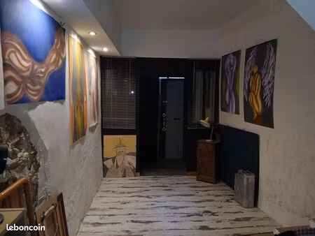 maison de ville avec cave et atelier