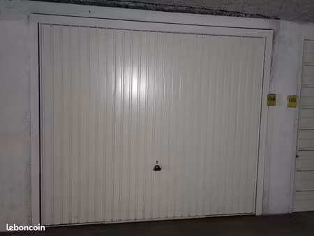box garage 14 m2