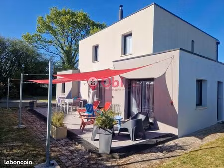 maison 8 pièces 140 m²