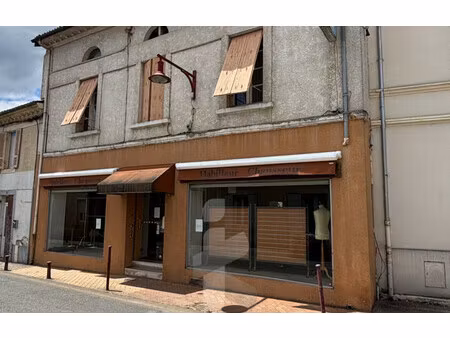 immeuble de 140 m² à salles - 215 000 €