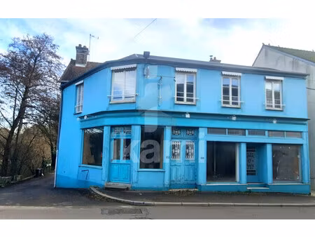 immeuble de 371 m² à toucy - 254 500 €