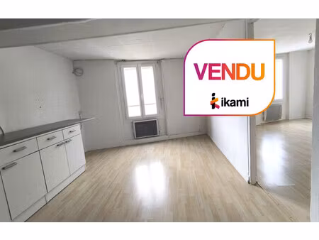 appartement de 49 m² à la ville du bois - 125 000 €