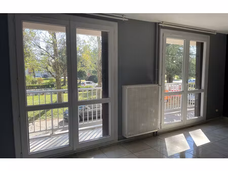 appartement de 82 m² à valence - 75 000 €