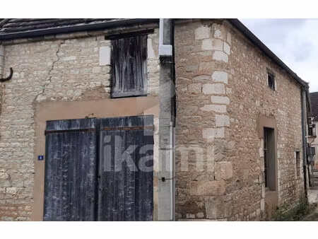 garage de 40 m² à cravant - 27 000 €