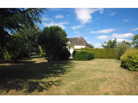 maison de 172 m² à billy - 205 000 €