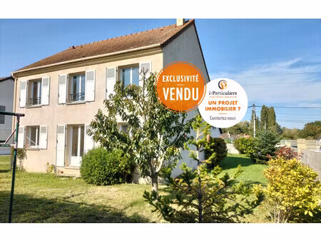 maison de 132 m² à breuillet - 340 000 €