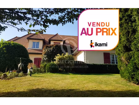 maison de 368 m² à champagney - 400 000 €
