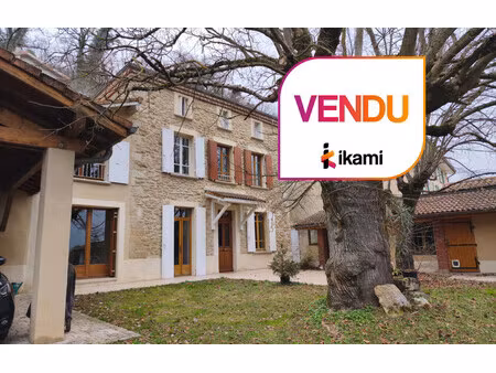 maison de 109 m² à charmes sur l herbasse - 320 000 €