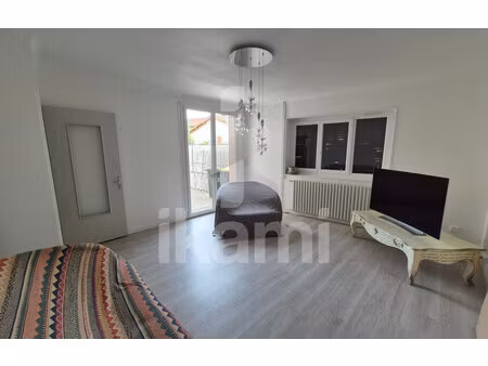 maison de 85 m² à cheyssieu - 760 €