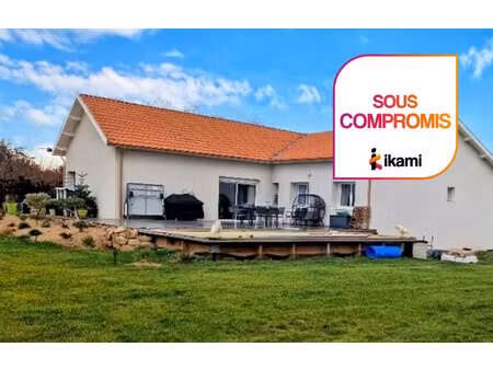 maison de 167 m² à epinouze - 375 000 €