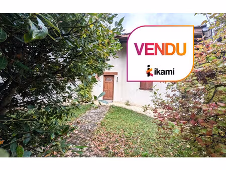 maison de 204 m² à hauterives - 265 000 €
