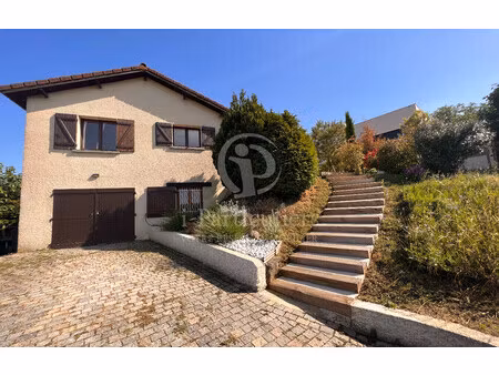 maison de 100 m² à jardin - 370 000 €