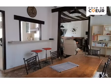 maison de 117 m² à la ville du bois - 240 000 €
