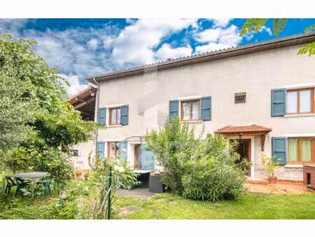 maison de 180 m² à lapeyrouse mornay - 285 000 €