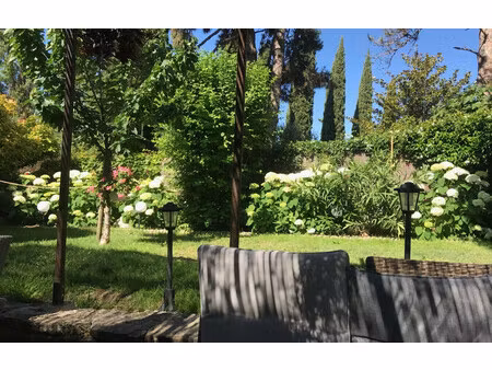 maison de 170 m² à monteleger - 500 000 €