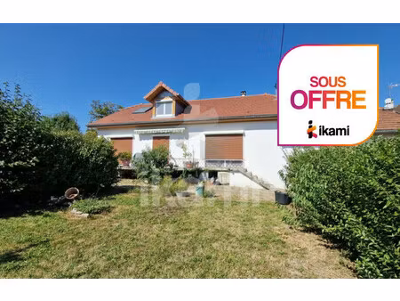 maison de 130 m² à poligny - 190 000 €