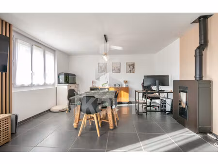 maison de 135 m² à mours st eusebe - 270 000 €