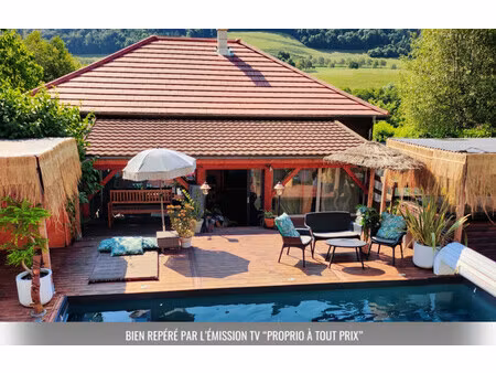 maison de 160 m² à st geoire en valdaine - 435 000 €