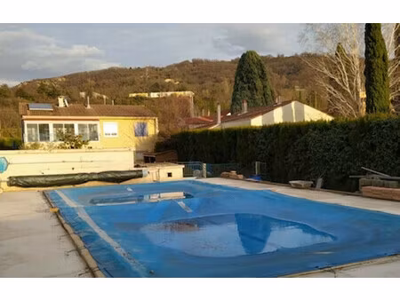 maison de 150 m² à st vallier - 237 000 €