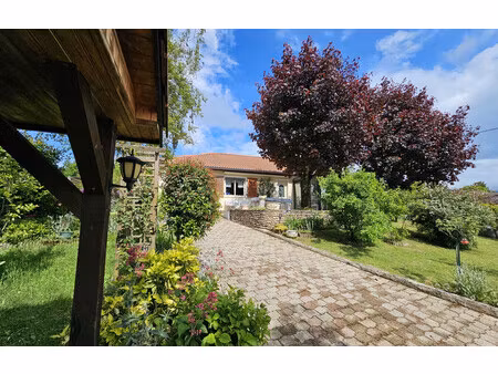 maison de 94 m² à st verand - 265 000 €