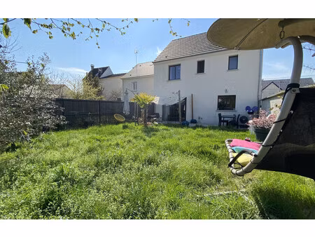 maison de 89 m² à ste genevieve des bois - 410 000 €
