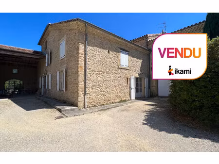 maison de 310 m² à upie - 695 000 €