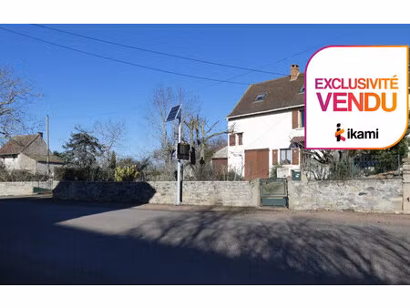 maison de 220 m² à varenne l arconce - 187 000 €